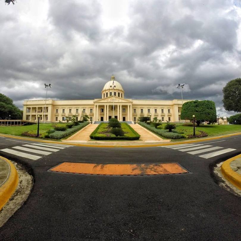 18582448_306892939760616_5286915762611991157_n